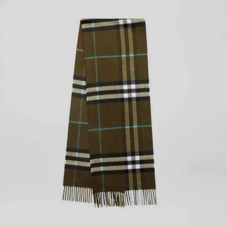 Burberry The Classic Check Cashmere Scarf