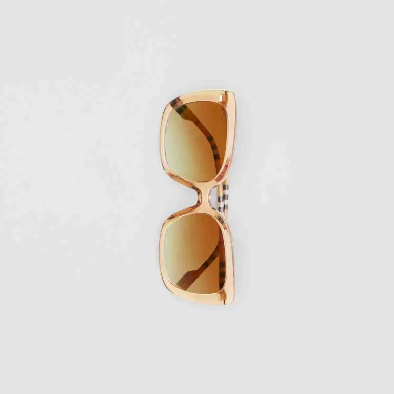 Burberry Oversized Square Frame Sunglasses - Image 3