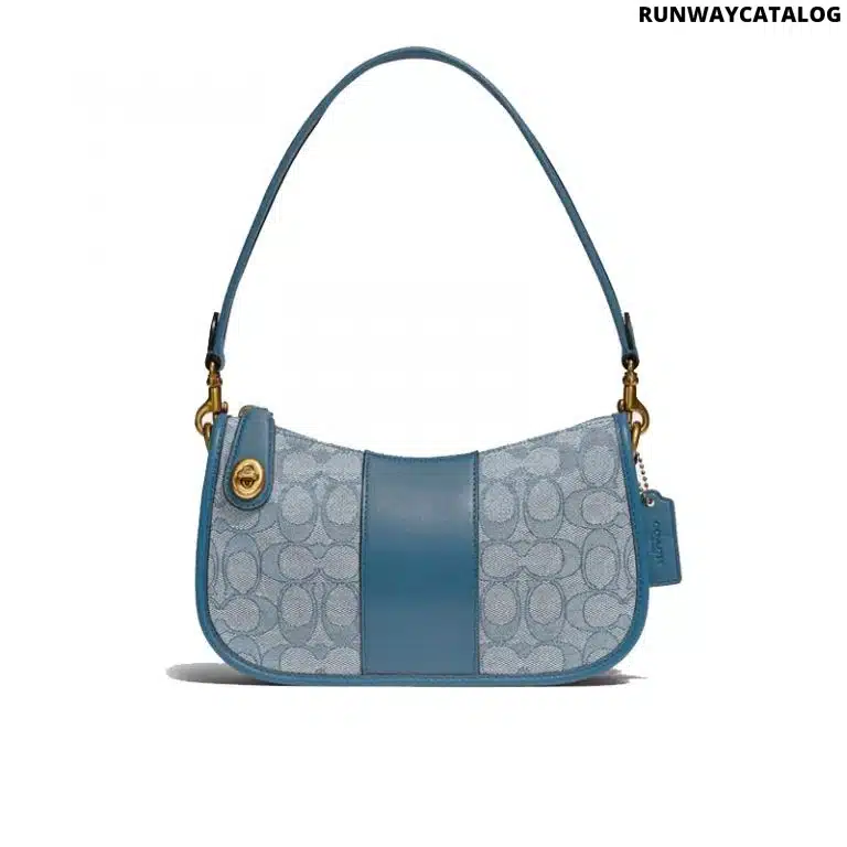 Coach Swinger Bag In Signature Jacquard