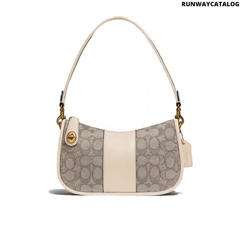 Coach Swinger Bag In Signature Jacquard