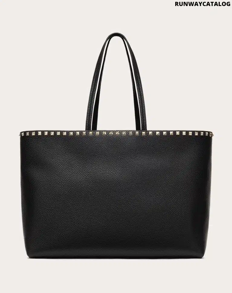 ROCKSTUD GRAINY CALFSKIN TOTE BAG