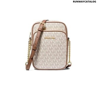 Vanilla Jet Set Travel Logo Medium Cross Body Bag