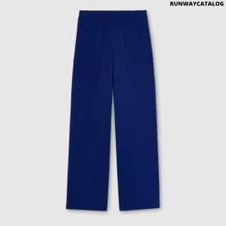 Stretch nylon sportswear pants