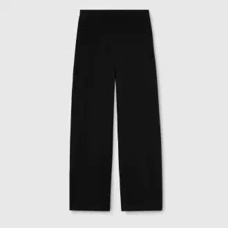 Stretch nylon sportswear pants