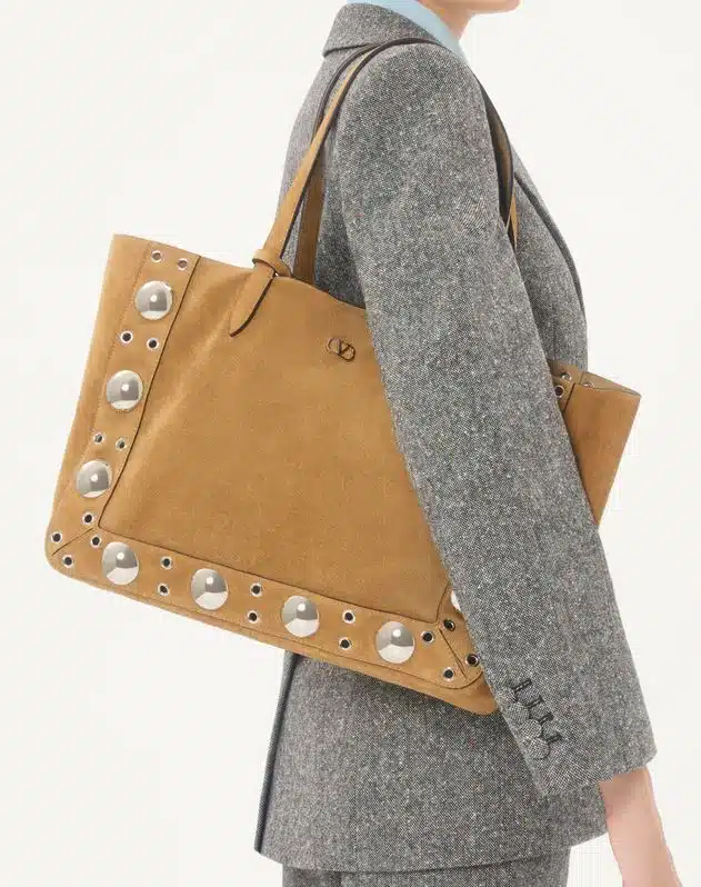 Valentino Garavani Medium Nellcôte Suede Shopping Bag - Image 2