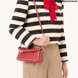 Small Rockstud Grainy Calfskin Crossbody Bag