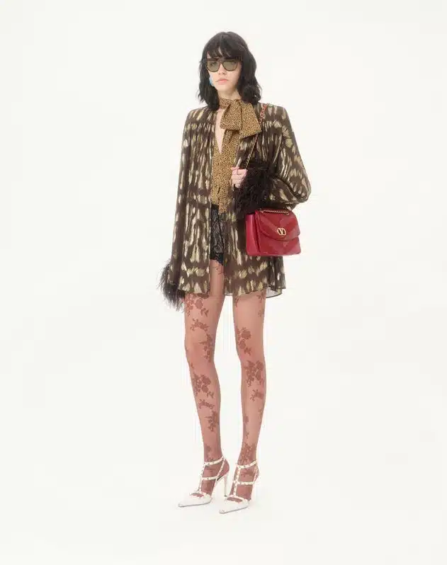 Valentino Garavani Djuna Medium Chain Bag In Suede And Nappa With Chevron Pattern - Image 3