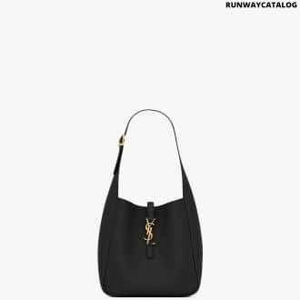 LE 5 À 7 SUPPLE SMALL IN GRAINED LEATHER BLACK